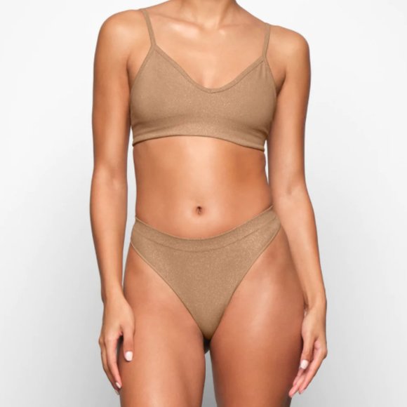 SKIMS SOFT SMOOTHING SHINE BRALETTE - Sienna 2x - Picture 2 of 5